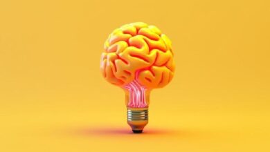 حافظه کاری: نظریه ها، مدل ها و چالش ها؛ حافظه کاری چندجزئی؛ آلن بادلی و گراهام هیشل