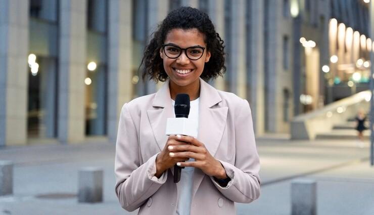 نقش خبرنگار در بیداری جامعه و قدرت آگاهیبخشی | پیام برند آیندهنگاران مغز