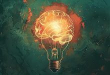 قشر سوماتوسنسوری: سازمان سوماتوتوپیک، لایه‌بندی قشری، مسیرهای تالاموکورتیکال و نقش در ادراک، درد و پلاستیسیته عصبی